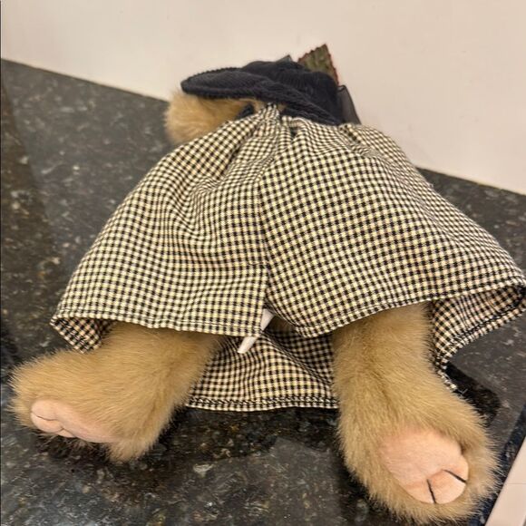 Bearington Bears-Casey-Tan and Black Bear with hat & dress Animal Teddy Bear - Picture 6 of 8